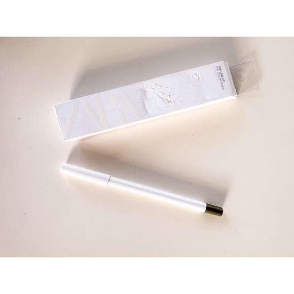 Zara The LineUp Eye Color Pencil Eyeliner EL525 BOHEMIAN - Picture 1 of 3